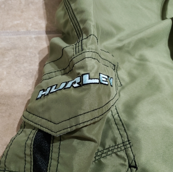 Hurley boardshorts in great condition - Picture 2 of 8